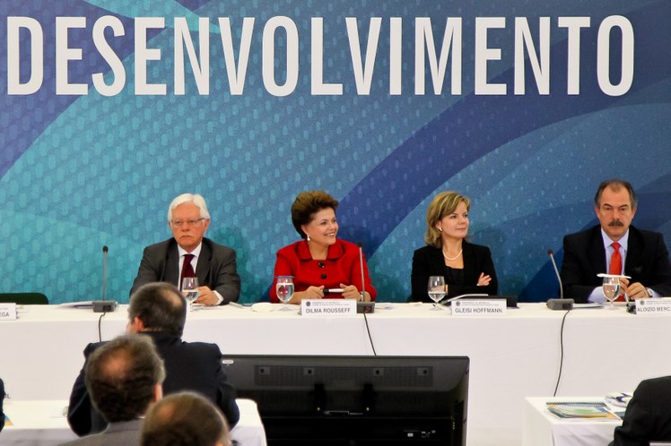 Dilma Rousseff participa da 38ª Reunião Ordinária do Pleno do Conselho de Desenvolvimento Econômico e Social (CDES) 1