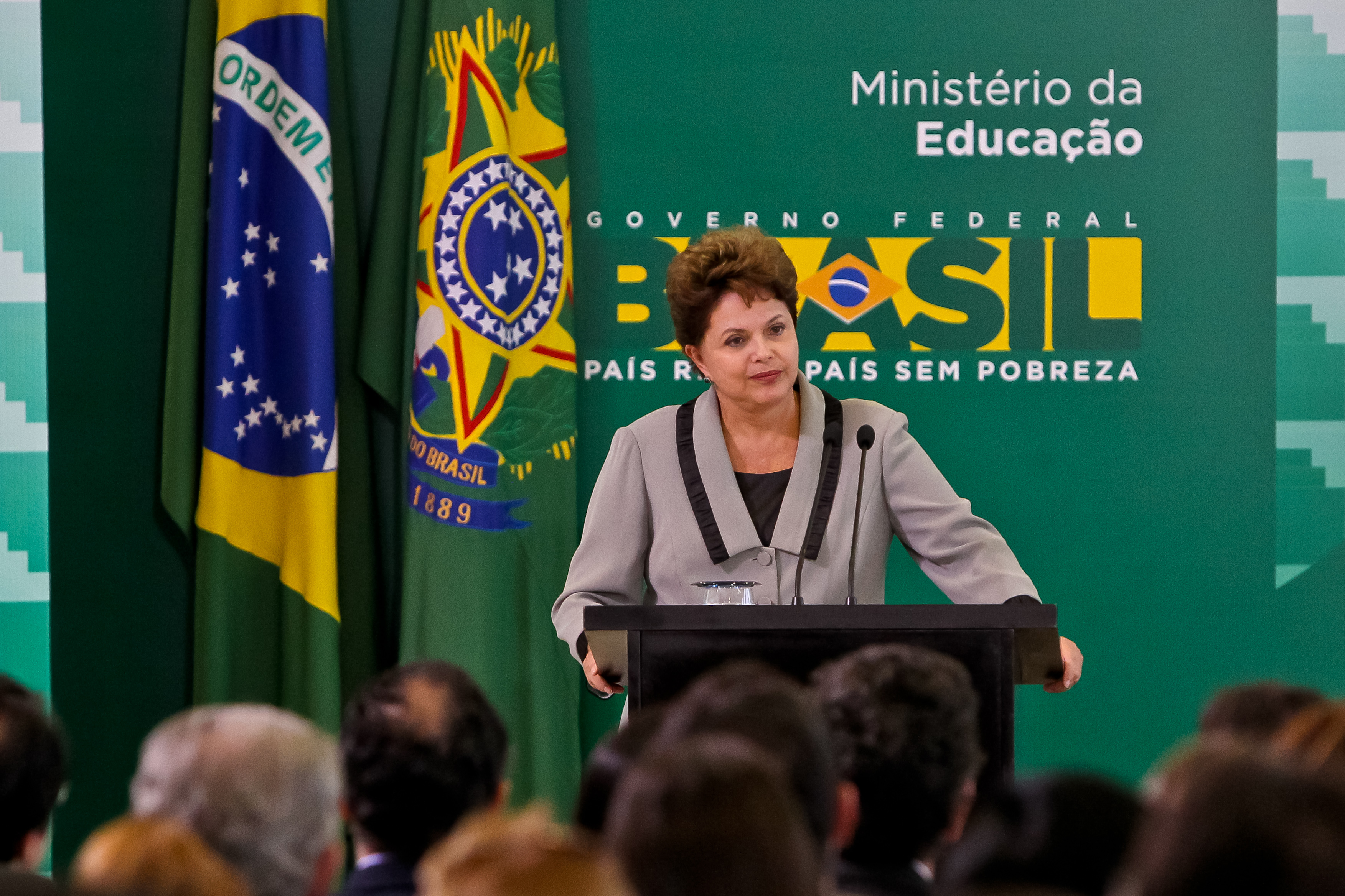 Presidenta Dilma Rousseff discursa na cerimônia de entrega do Prêmio Anísio Teixeira 2