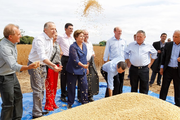 Abertura oficial da colheita da safra brasileira de grãos 2013/2014 e início do plantio da 2ª safra - 05