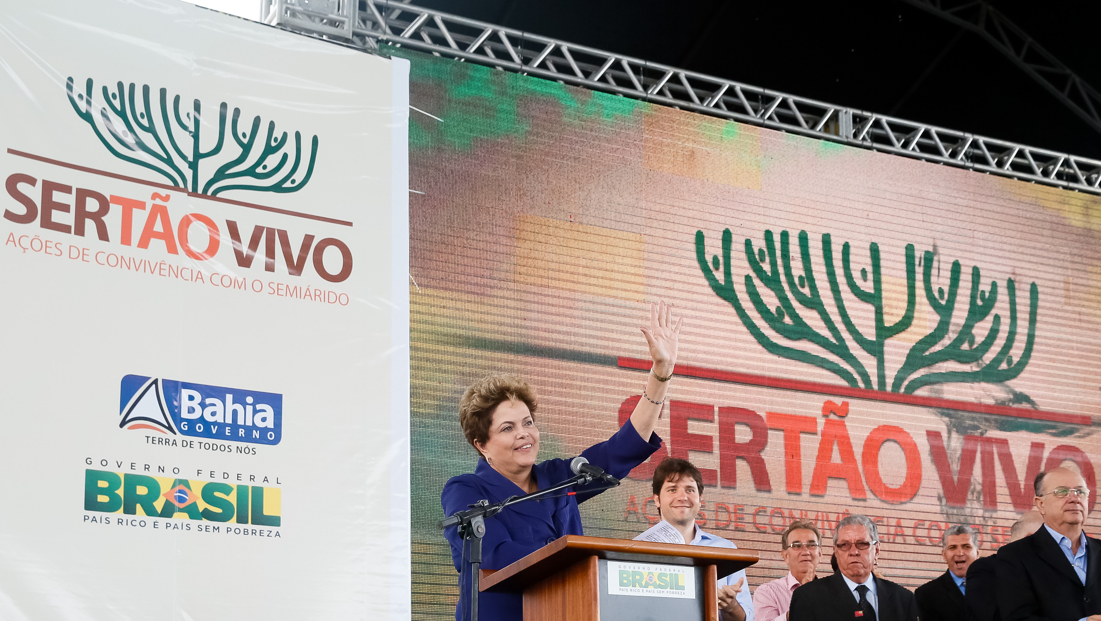 Ações para o semiárido e entrega de máquinas a municípios da Bahia - 05