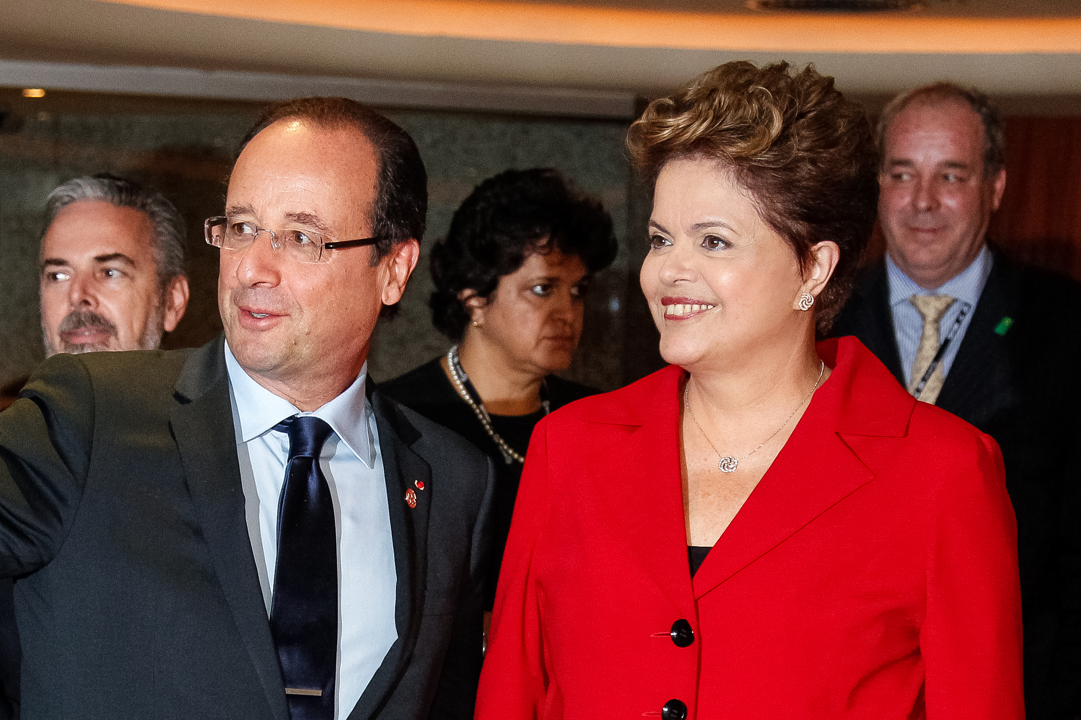 Encontro com o Presidente da República Francesa, François Hollande - 01