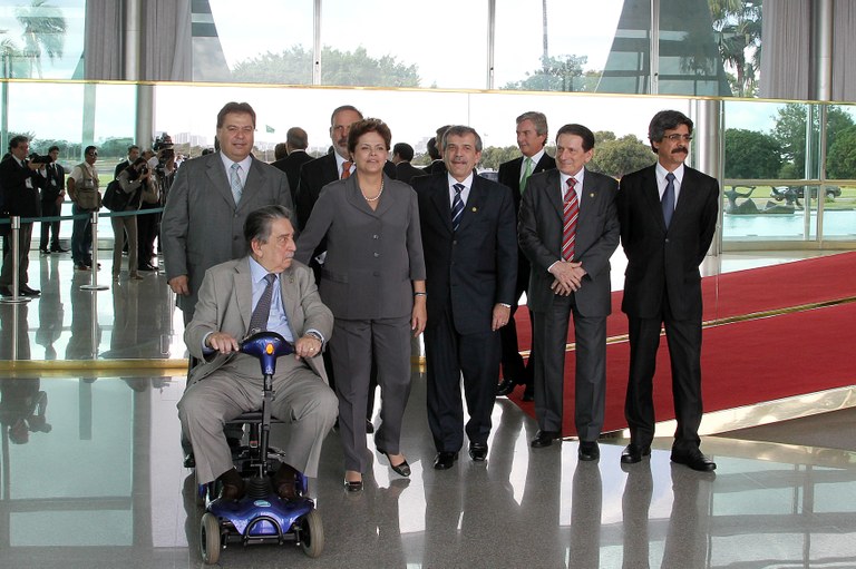 Presidenta Dilma participa de almoço com senadores do PTB no Palácio da Alvorada 1