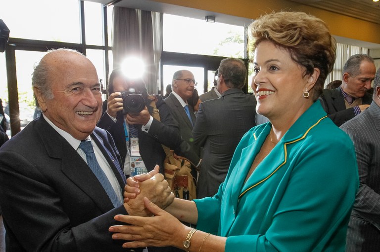 Almoço com Chefes de Estado e de Governo participantes da Copa do Mundo FIFA Brasil 2014 - 01