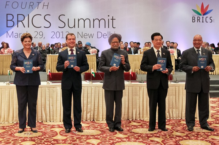 Apresentação do relatório de Estudo Econômico do BRICS - 1