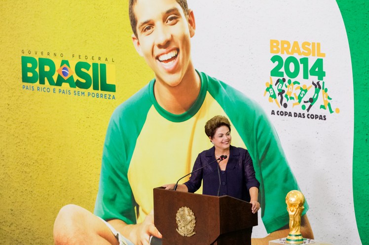 Apresentação oficial da Taça da Copa do Mundo pela FIFA - 04