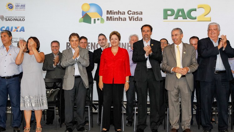 Assinatura de ordem de serviço para início da construção de 1.461 unidades habitacionais, do total de 1.700, do Residencial Pinheirinho dos Palmares I e II