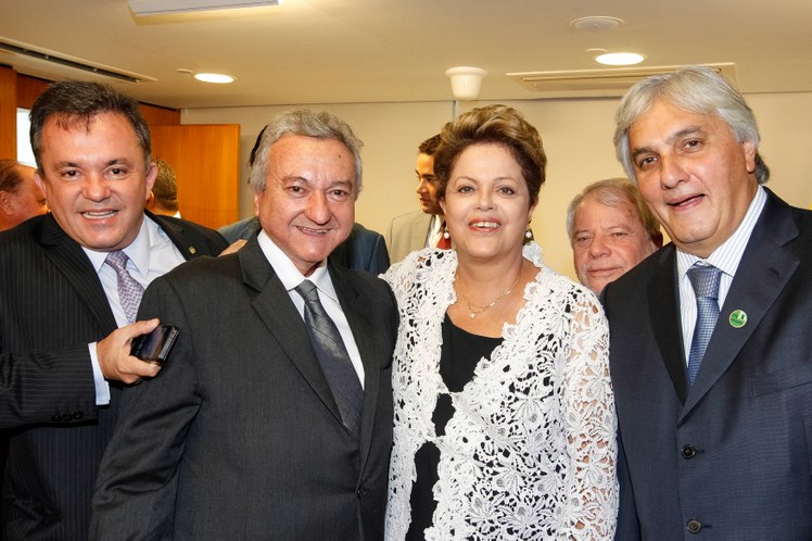 Assinatura dos contratos de concessão das rodovias BR 163-MT, BR 163-MS e BR 040-DF, GO e MG - 06