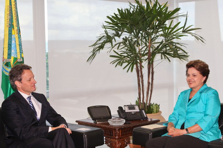 Presidenta Dilma Rousseff recebe o secretário do Tesouro dos EUA, Timothy Geithner 7