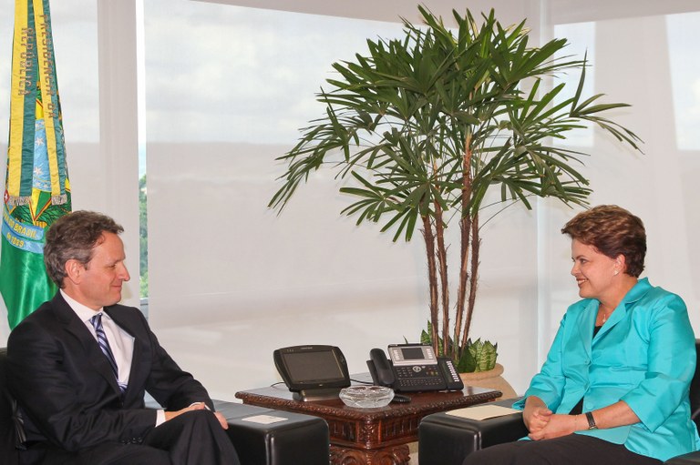Presidenta Dilma Rousseff recebe o secretário do Tesouro dos EUA, Timothy Geithner 1 Presidenta Dilma Rousseff recebe o secretário do Tesouro dos EUA, Timothy Geithner 1