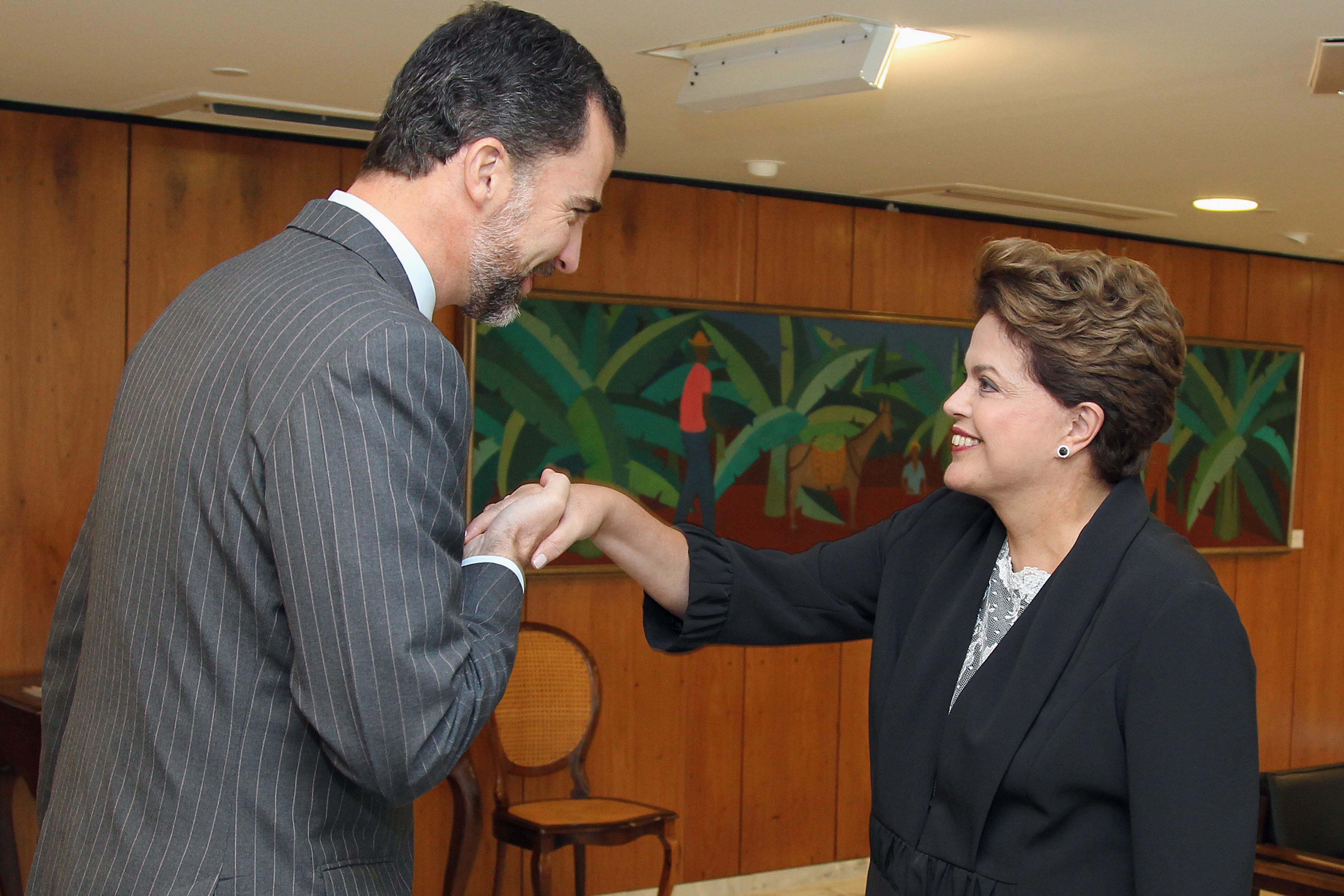 Dilma Rousseff recebe em audiência o príncipe Felipe de Astúrias 1