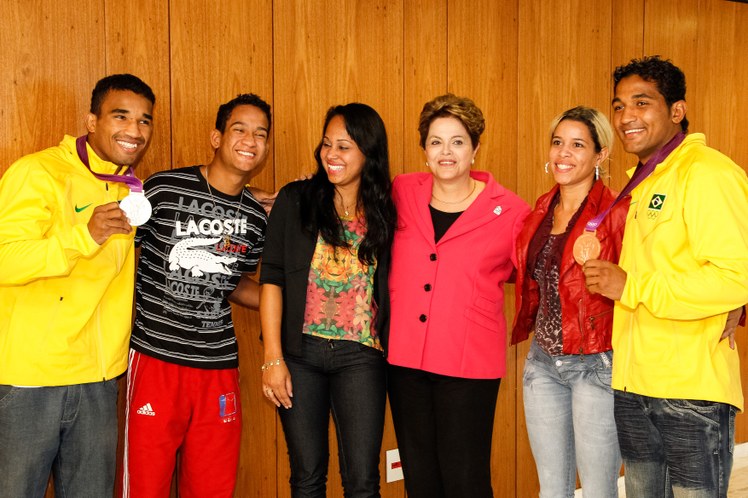 Bandeira Olímpica - 06