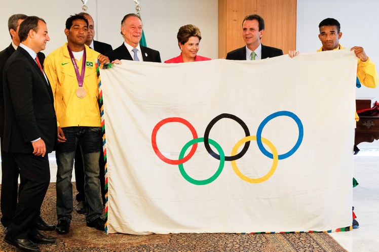 Bandeira Olímpica - 09