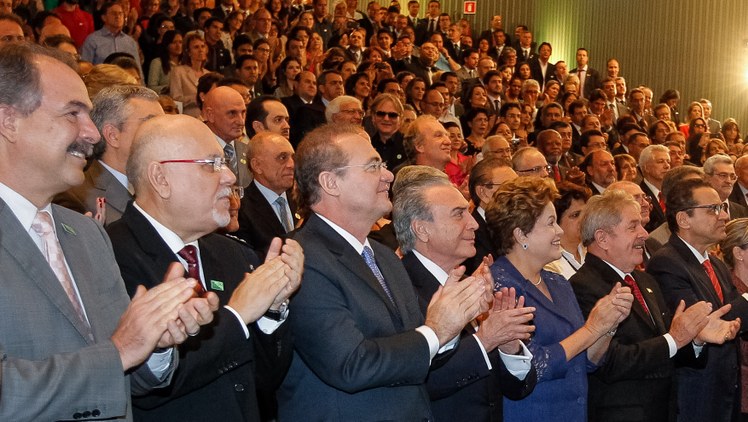 Celebração dos 10 anos do Programa Bolsa Família - 01