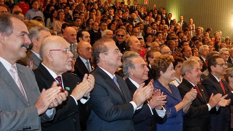 Celebração dos 10 anos do Programa Bolsa Família - 01