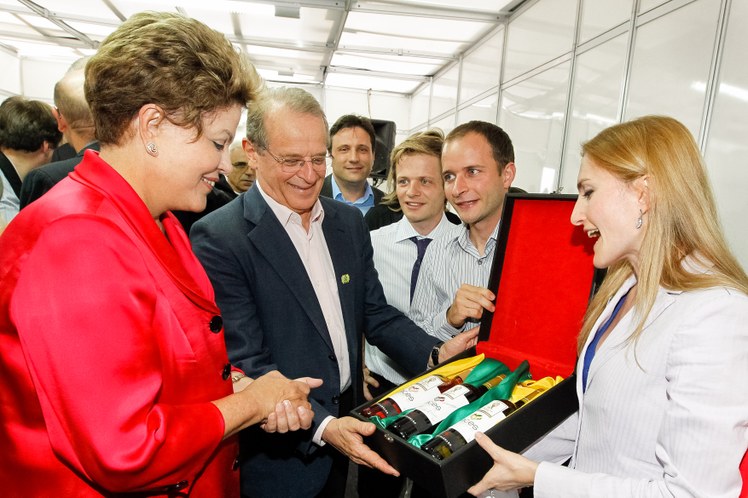 Cerimônia de abertura da 30ª Festa da Uva 2014 - 01