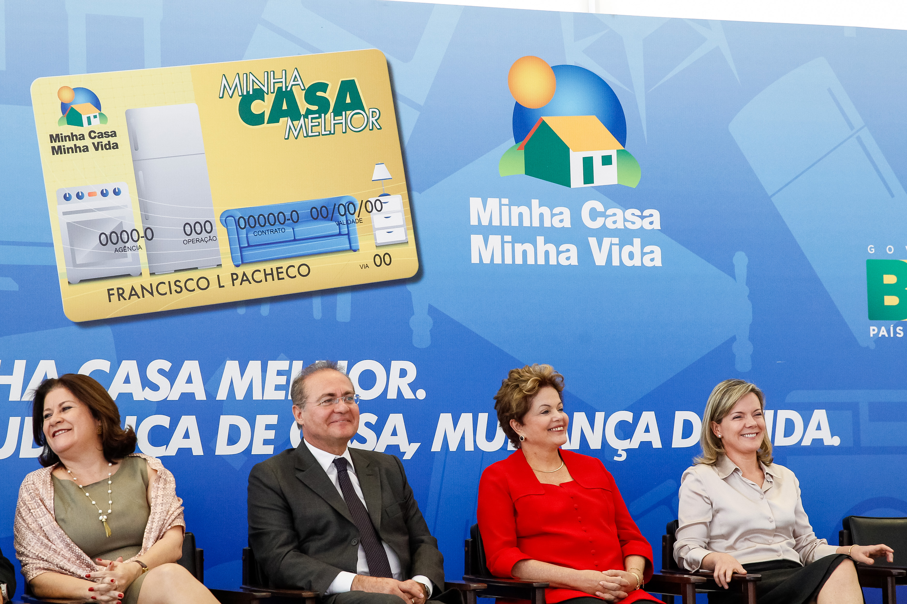 Cerimônia de anúncio de linha de financiamento para aquisição de móveis e eletrodomésticos aos beneficiários do programa Minha Casa, Minha Vida - 01