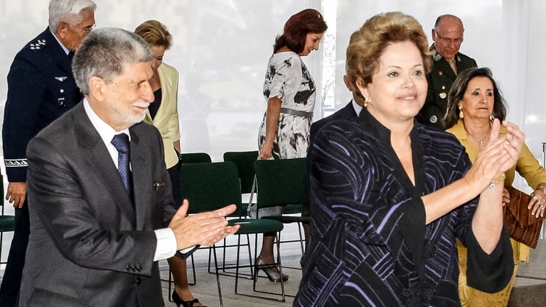 Apresentação Oficiais Generais - 05