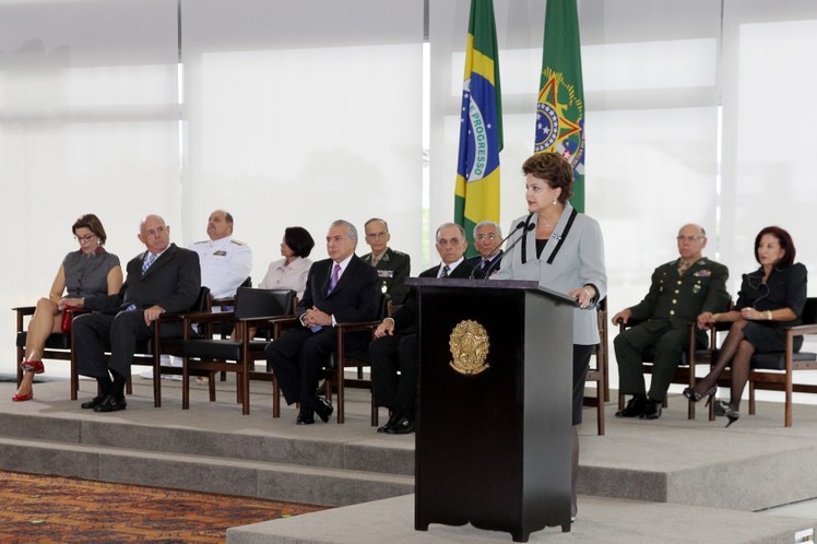 Dilma discursa durante cerimônia de apresentação dos novos oficiais-generais 1