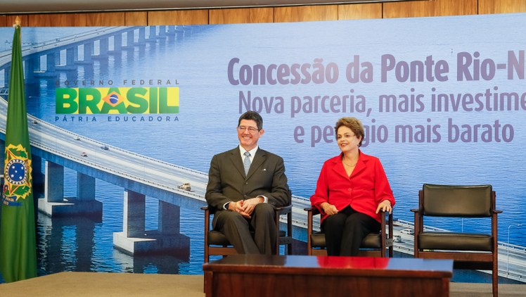 Cerimônia de assinatura do contrato de concessão da Rodovia BR-101/RJ - Ponte Rio-Niterói - 01