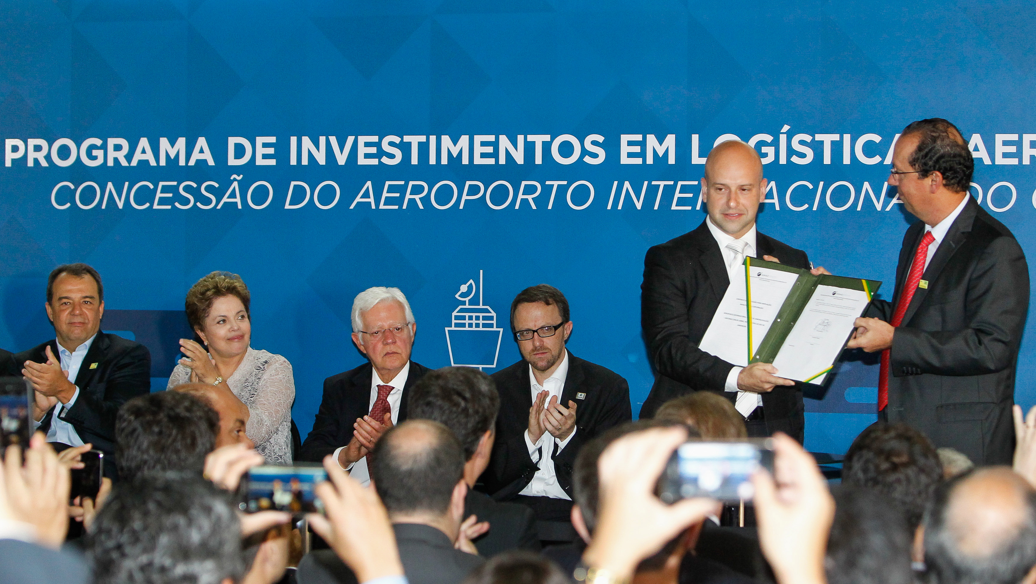 Cerimônia de assinatura do contrato de concessão do Aeroporto Internacional Antônio Carlos Jobim - Galeão - 04