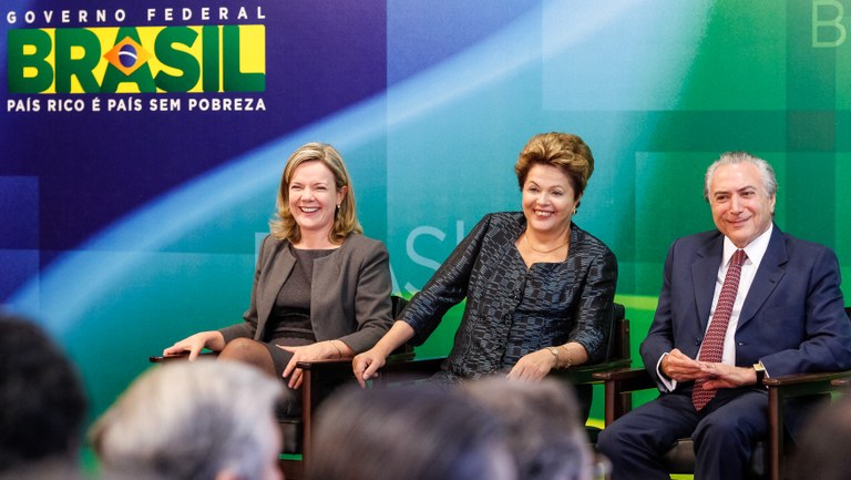 Cerimônia de Assinatura do Primeiro Anúncio Público de Terminais de Uso Privado - 01