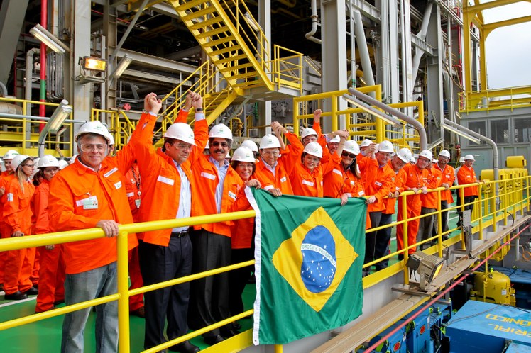 Presidenta Dilma Rousseff durante visita à Plataforma P-56 4