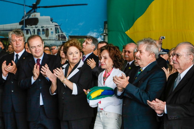 Cerimônia de chegada a Brasília dos restos mortais do Presidente João Goulart - 11