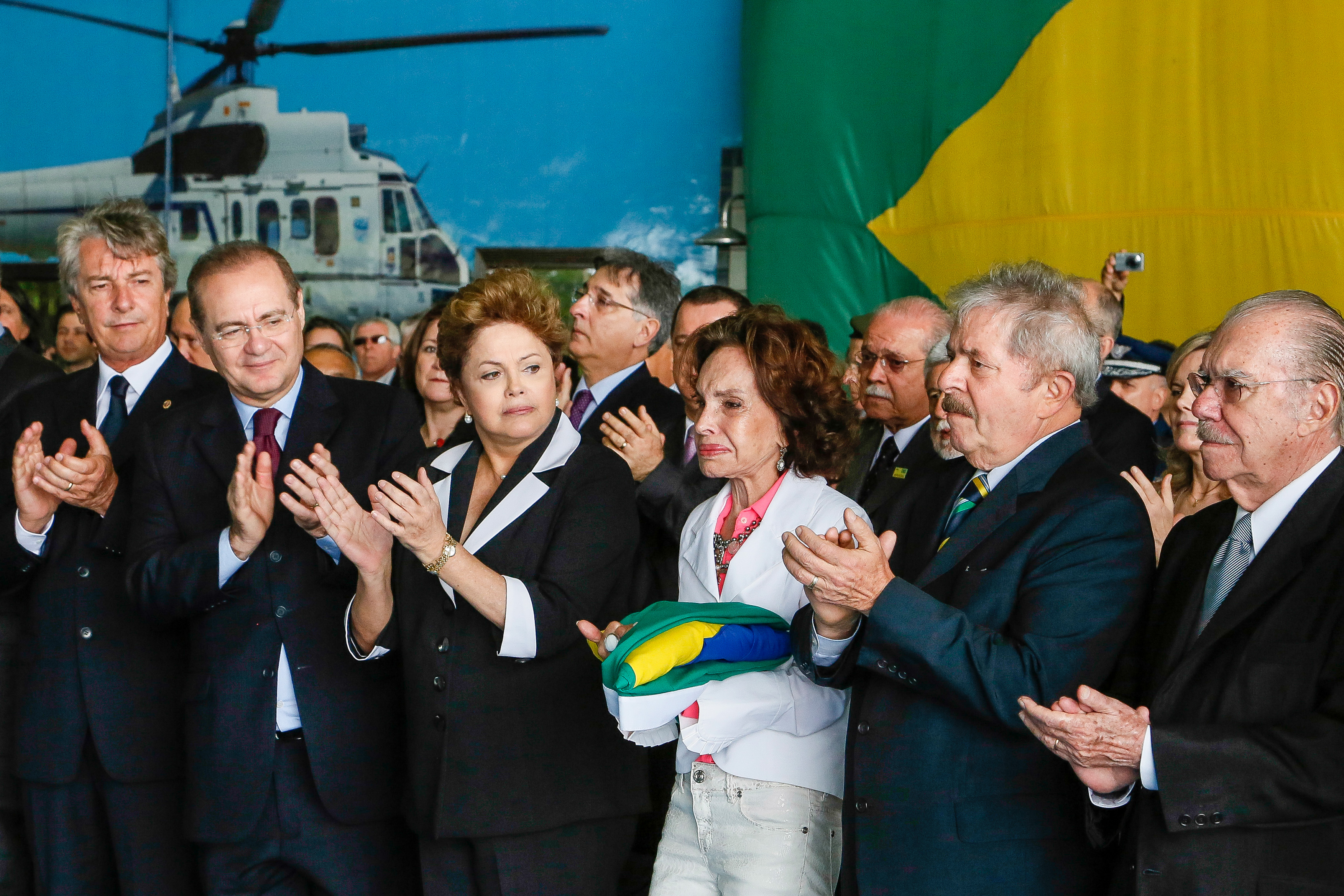 Cerimônia de chegada a Brasília dos restos mortais do Presidente João Goulart - 11