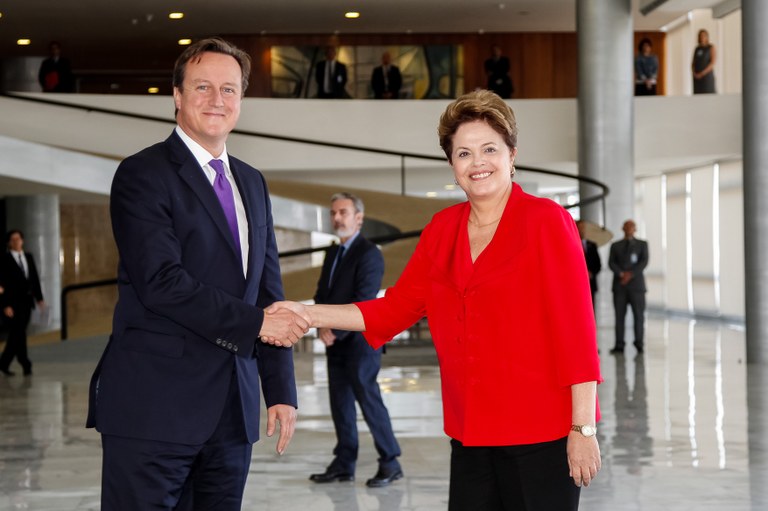 Cerimônia de chegada do Primeiro-Ministro do Reino Unido, David Cameron - 03