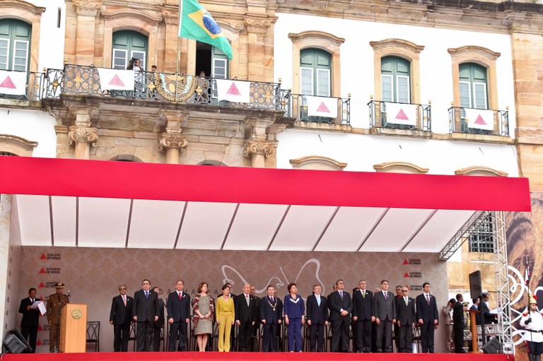 Dilma durante cerimônia do dia 21 de abril 2
