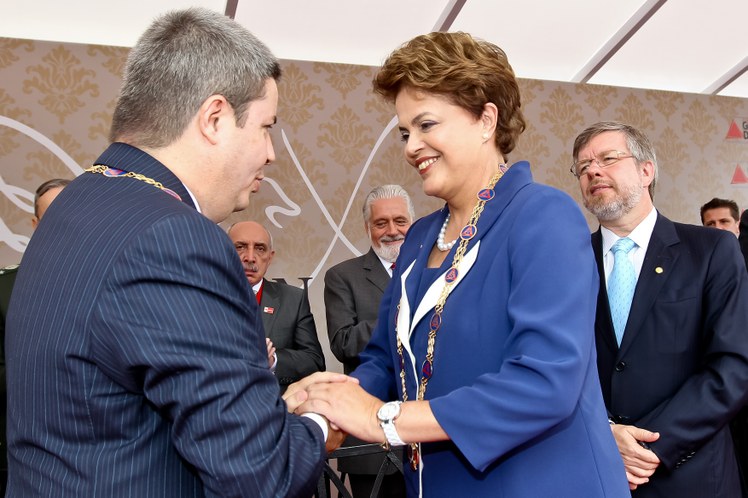 Dilma recebe o grande colar da Inconfidência 2