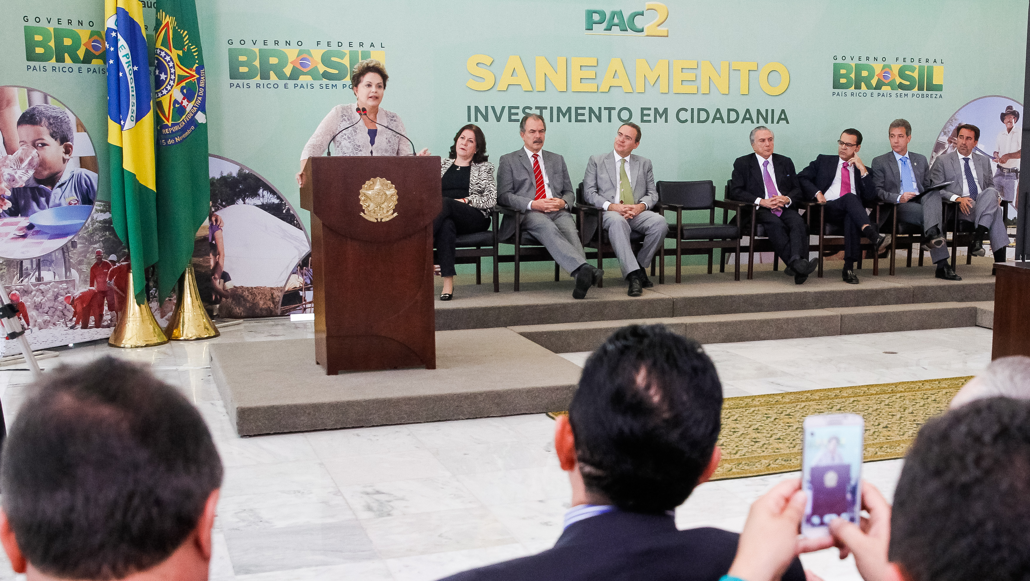 Cerimônia de contratação da terceira etapa das ações de saneamento do PAC2 para municípios com até 50 mil habitantes - 03