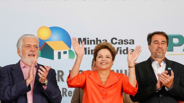 Cerimônia de entrega de 1.500 unidades habitacionais dos Residenciais Caminhos do Mar I, II e III, do programa Minha Casa Minha Vida - 02