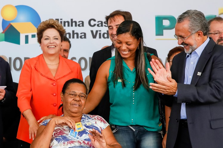 Cerimônia de entrega de 1.500 unidades habitacionais dos Residenciais Caminhos do Mar I, II e III, do programa Minha Casa Minha Vida - 06