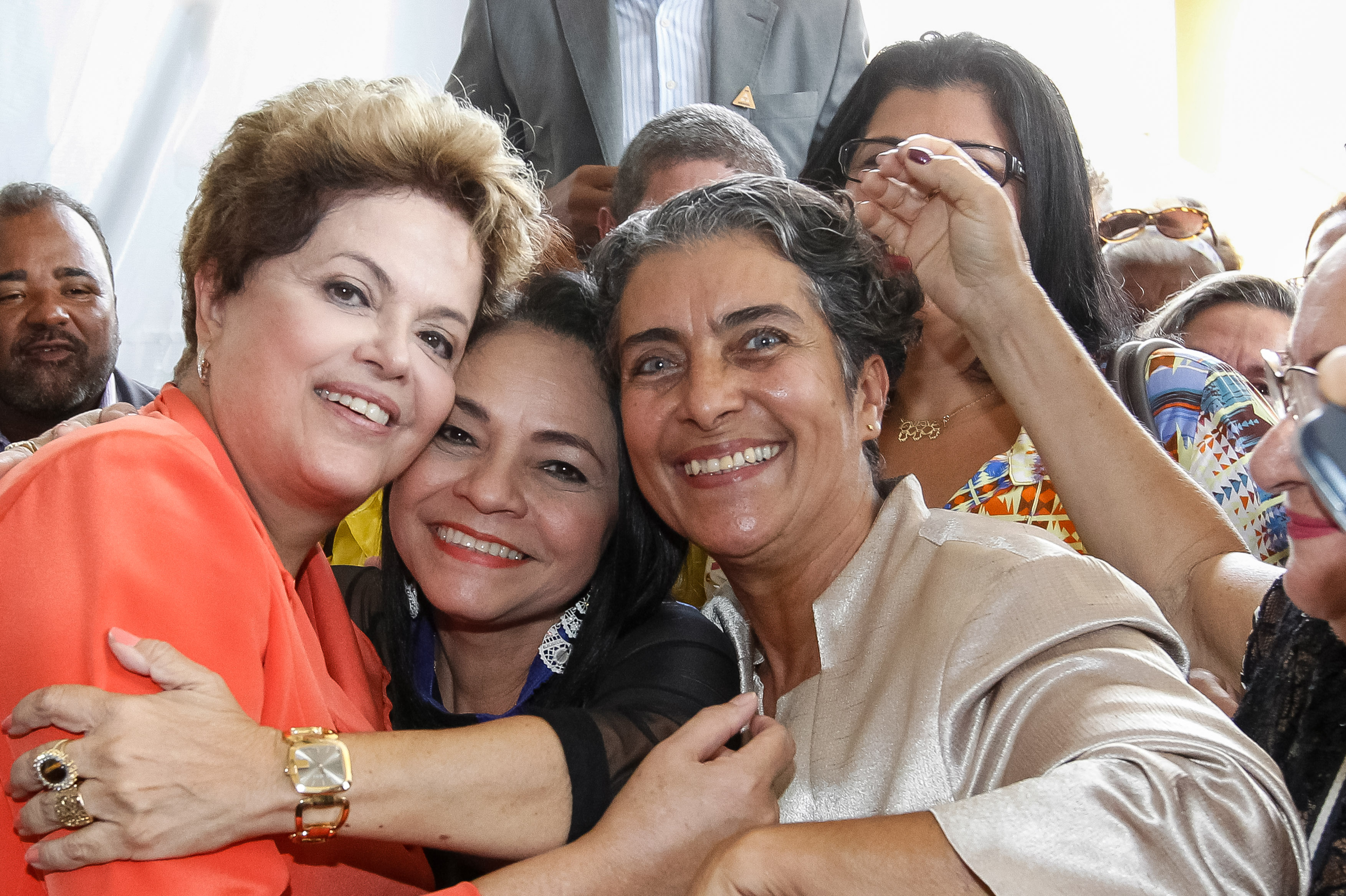 Cerimônia de entrega de 1.500 unidades habitacionais dos Residenciais Caminhos do Mar I, II e III, do programa Minha Casa Minha Vida - 07