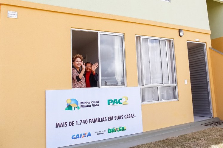 Cerimônia de entrega de 1.740 unidades habitacionais dos Residenciais Acácia, Ipê, Pau Brasil e Jequibitá