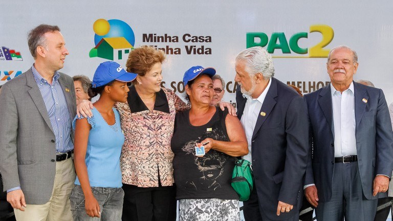 Cerimônia de entrega de 1.740 unidades habitacionais dos Residenciais Acácia, Ipê, Pau Brasil e Jequibitá