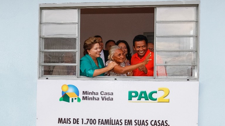 Cerimônia de entrega de 1.788 unidades habitacionais do Residencial Costa Esmeralda I, II, III e IV - 01