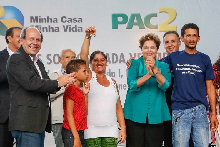 Cerimônia de entrega de 1.788 unidades habitacionais do Residencial Costa Esmeralda I, II, III e IV - 03