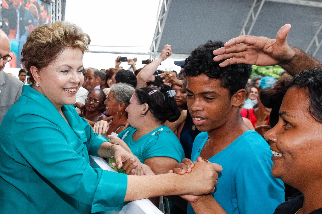 Cerimônia de entrega de 1.788 unidades habitacionais do Residencial Costa Esmeralda I, II, III e IV - 06