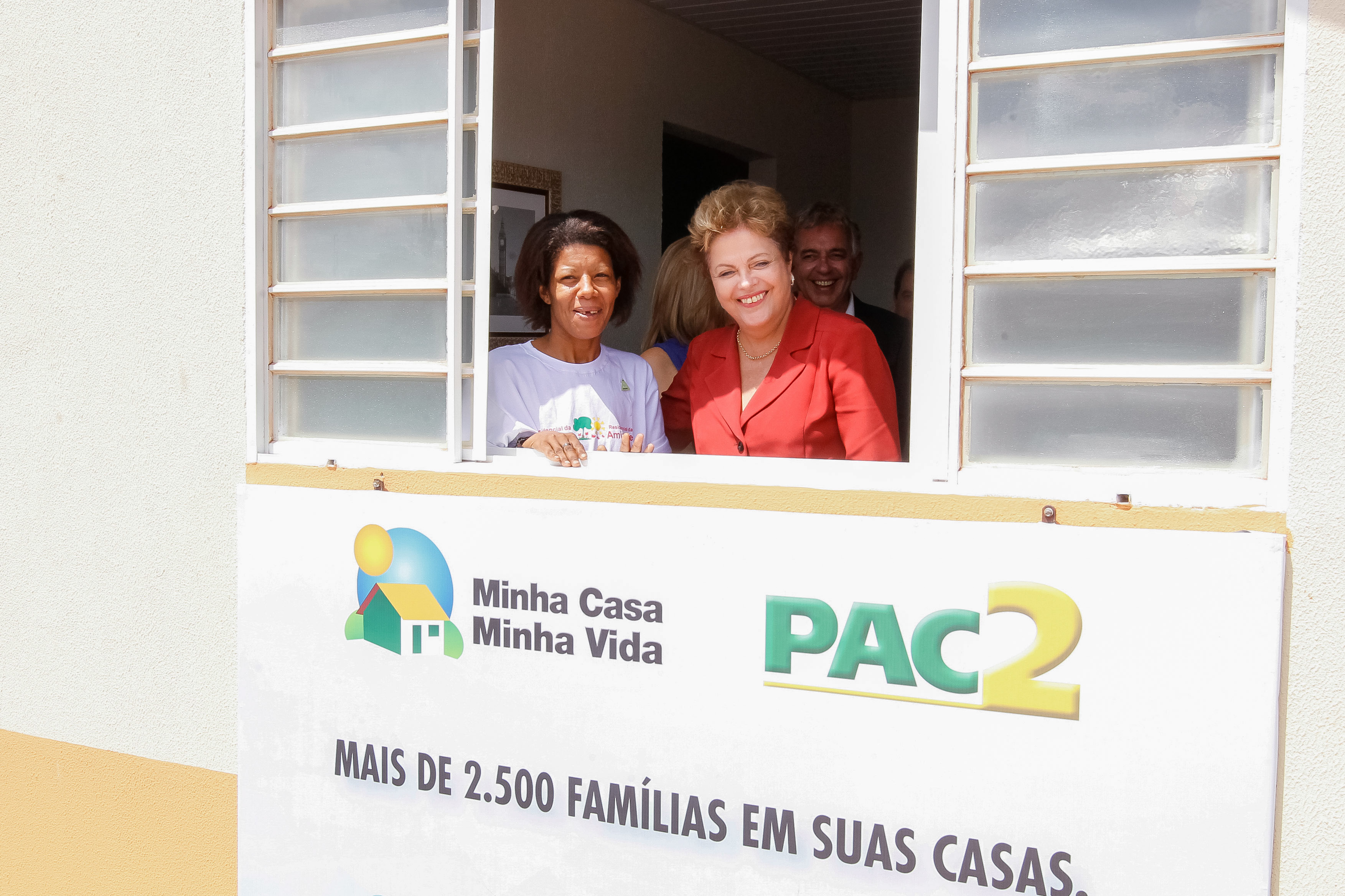 Cerimônia de entrega de 2.508 unidades habitacionais dos Parques Residenciais da Lealdade e da Amizade, do Programa Minha Casa Minha Vida - 03