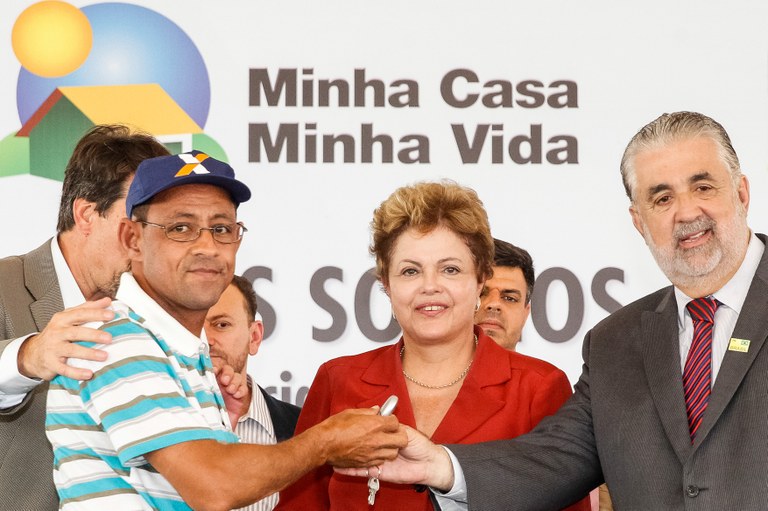 Cerimônia de entrega de 2.508 unidades habitacionais dos Parques Residenciais da Lealdade e da Amizade, do Programa Minha Casa Minha Vida - 06