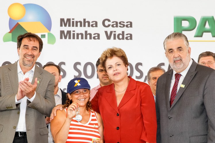 Cerimônia de entrega de 2.508 unidades habitacionais dos Parques Residenciais da Lealdade e da Amizade, do Programa Minha Casa Minha Vida - 07