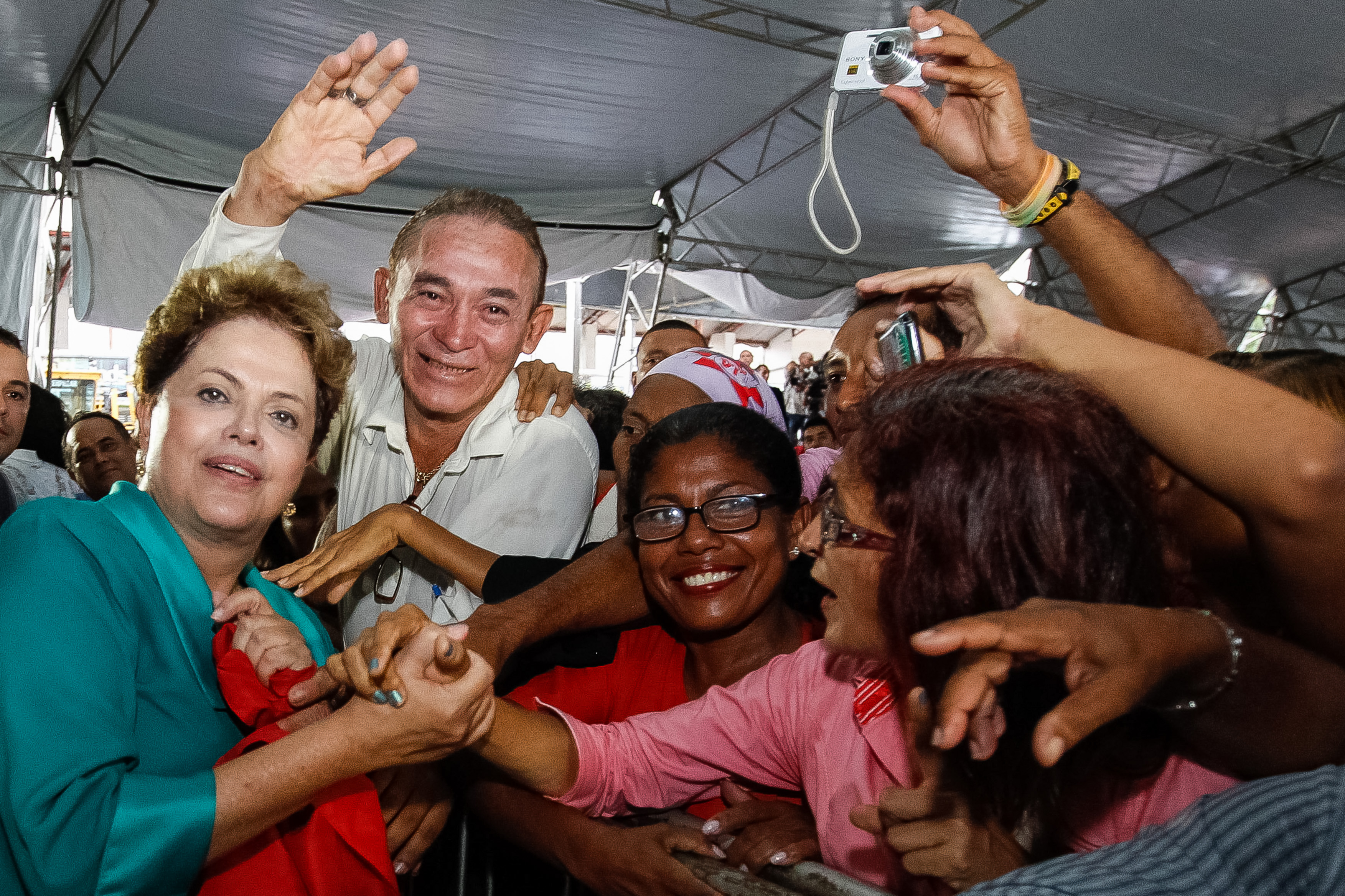 Cerimônia de entrega de 32 máquinas a municípios do estado do Pará - 04
