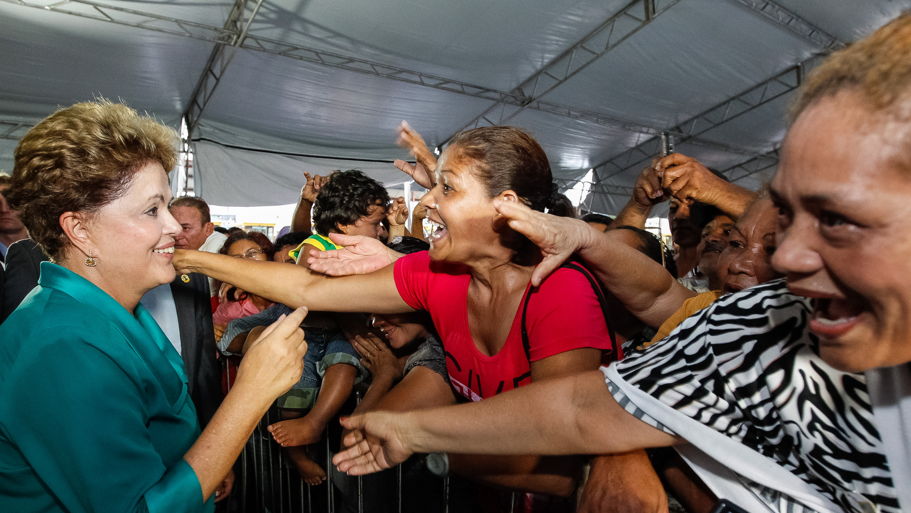 Cerimônia de entrega de 32 máquinas a municípios do estado do Pará - 05