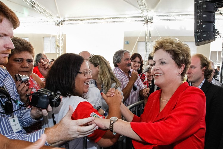 CERIMÔNIA DE ENTREGA DE 944 UNIDADES HABITACIONAIS DOS RESIDENCIAIS ÁGUA DA GRAMA E TRÊS AMÉRICAS II, DO PROGRAMA MINHA CASA MINHA VIDA. 