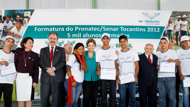 Cerimônia de entrega de certificados aos formandos dos cursos do Pronatec - 04
