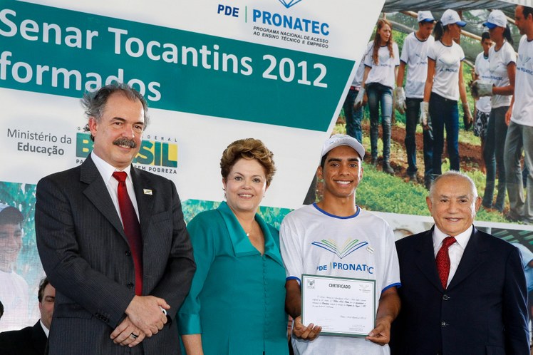 Cerimônia de entrega de certificados aos formandos dos cursos do Pronatec - 05
