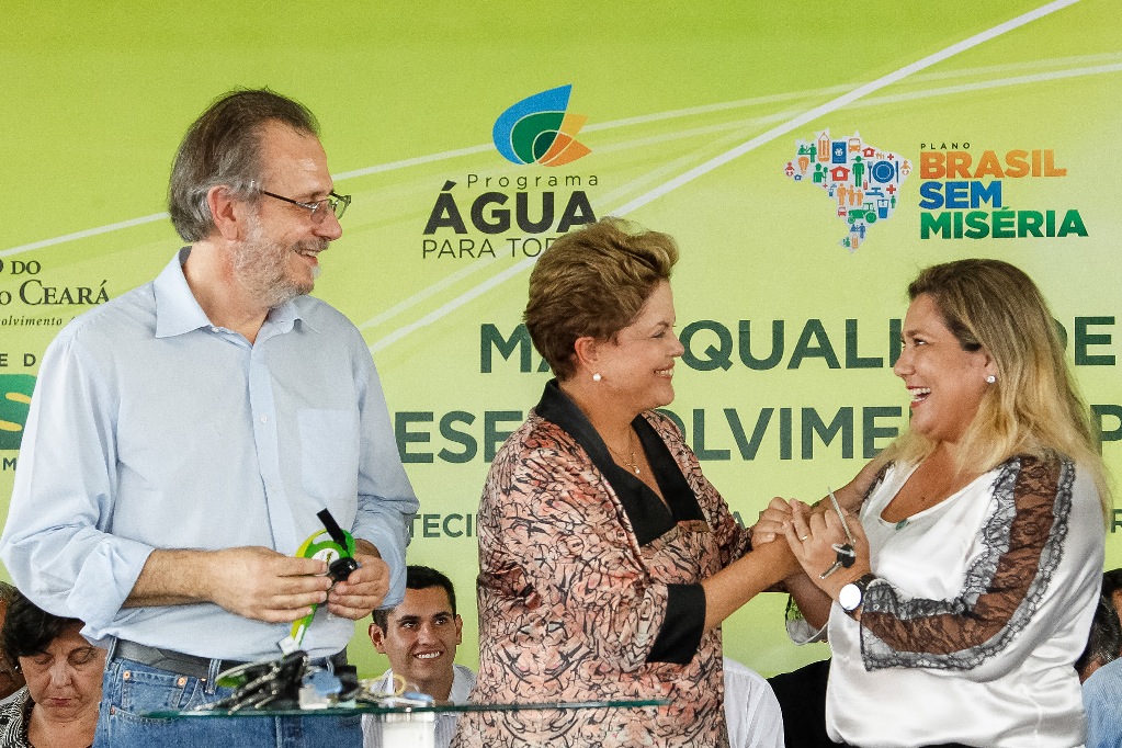 Cerimônia de entrega de máquinas para municípios do Ceará e inauguração do trecho V do Eixão das Águas - 01