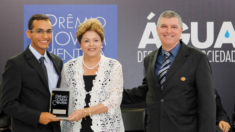 Cerimônia de entrega do XXVII Prêmio Jovem Cientista 2013 - 03